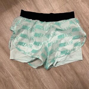 Nike air women 2 in 1 running shorts